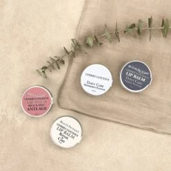 Beauté Pacifique Cherry-Luscious Lip Balm Repair & Care 15 Ml -Clarins Butik beaute pacifique cherry luscious lip balm repair care 15 ml 1643284357