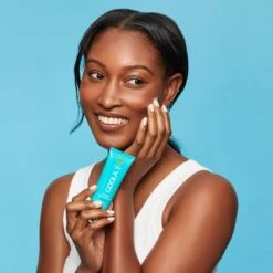 COOLA Classic Face Sunscreen Cucumber SPF 30 - 50 Ml -Clarins Butik coola classic face sunscreen cucumber spf 30 50 ml 1655120736