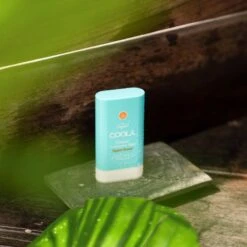 COOLA Classic Sunscreen Stick Tropical Coconut SPF 30 - 17 Gr. -Clarins Butik coola classic sunscreen stick tropical coconut spf 30 17 gr 1655191146