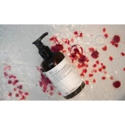 Evolve Super Berry Bath & Shower Oil 250 Ml -Clarins Butik evolve super berry bath shower oil 250 ml 1622699189