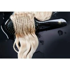 Fan Palm Wet Brush Medium - Octopus -Clarins Butik fan palm wet brush medium octopus 1656590225