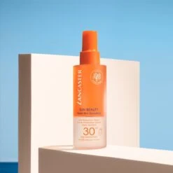 Lancaster Sun Beauty Sun Protective Water SPF 30 - 150 Ml -Clarins Butik lancaster sun beauty sun protective water spf 30 150 ml 1654153876