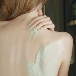 Madara MÁDARA AHA + MINERAL Body Peel 175 Ml -Clarins Butik madara aha mineral body peel 175 ml 1677740952