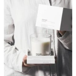 Meraki Scented Candle 7,6 X 7 Cm - Wild Meadow -Clarins Butik meraki scented candle 76 x 7 cm wild meadow 1641807873