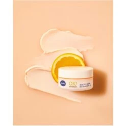 Nivea Q10 Energy Healthy Glow Day Cream SPF 15 - 50 Ml -Clarins Butik nivea q10 energy healthy glow day cream spf 15 50 ml 1653384895