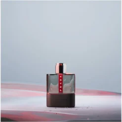 Prada Luna Rossa Carbon Men EDT 100 Ml -Clarins Butik prada luna rossa carbon men edt 100 ml 1628140735