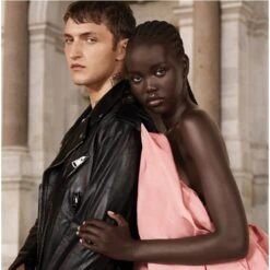 Valentino Uomo Born In Roma EDT 50 Ml -Clarins Butik valentino uomo born in roma edt 50 ml 1646045564