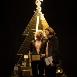 Yves Saint Laurent YSL L'Homme EDT Gift Set (Limited Edition) -Clarins Butik ysl lhomme edt gift set limited edition 1668688209